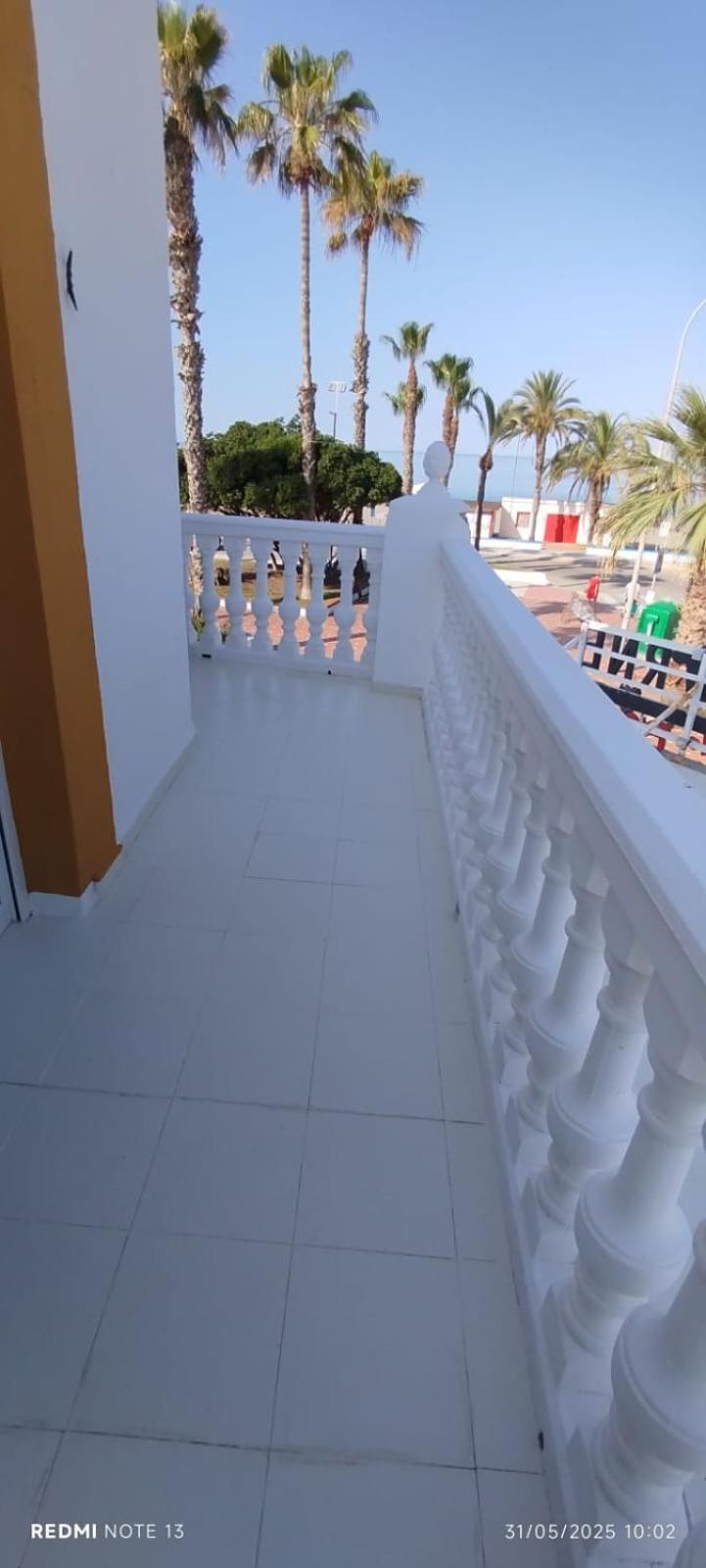 Salobrena Primera Linea De Playa Екстериор снимка